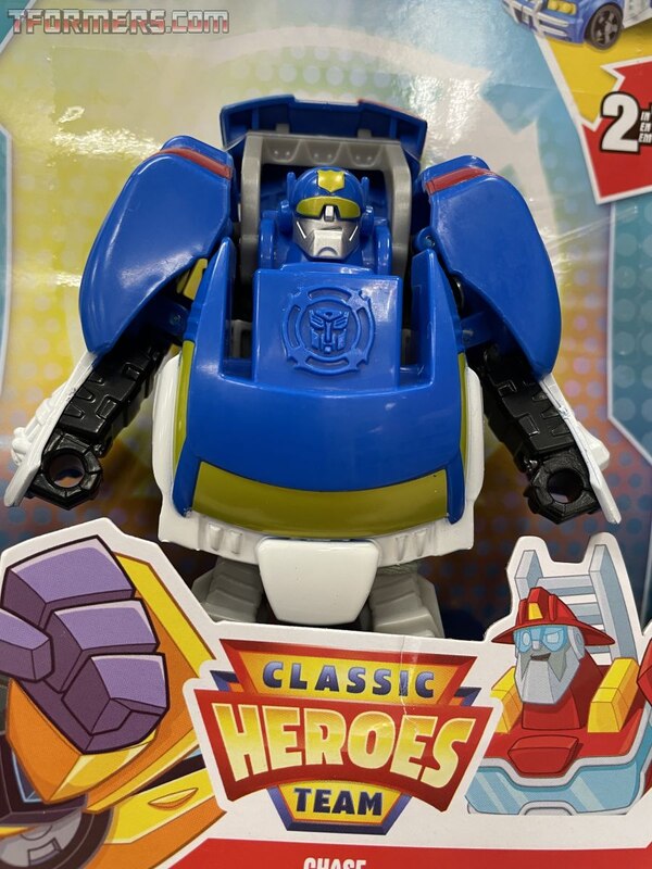Rescue Bots Academy Classic Heroes Team Wave 2 Heatwave & Chase  (10 of 10)